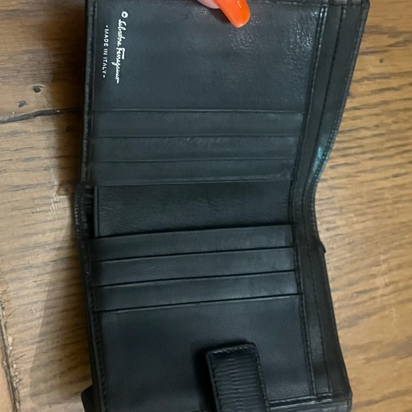 Salvatore ferragamo black wallet with silver lock EUC - Picture 2 of 8